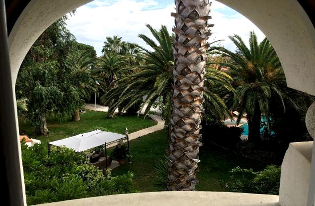 Domaine Saint Nicolas Bed and Breakfast Perpiñán Habitación foto