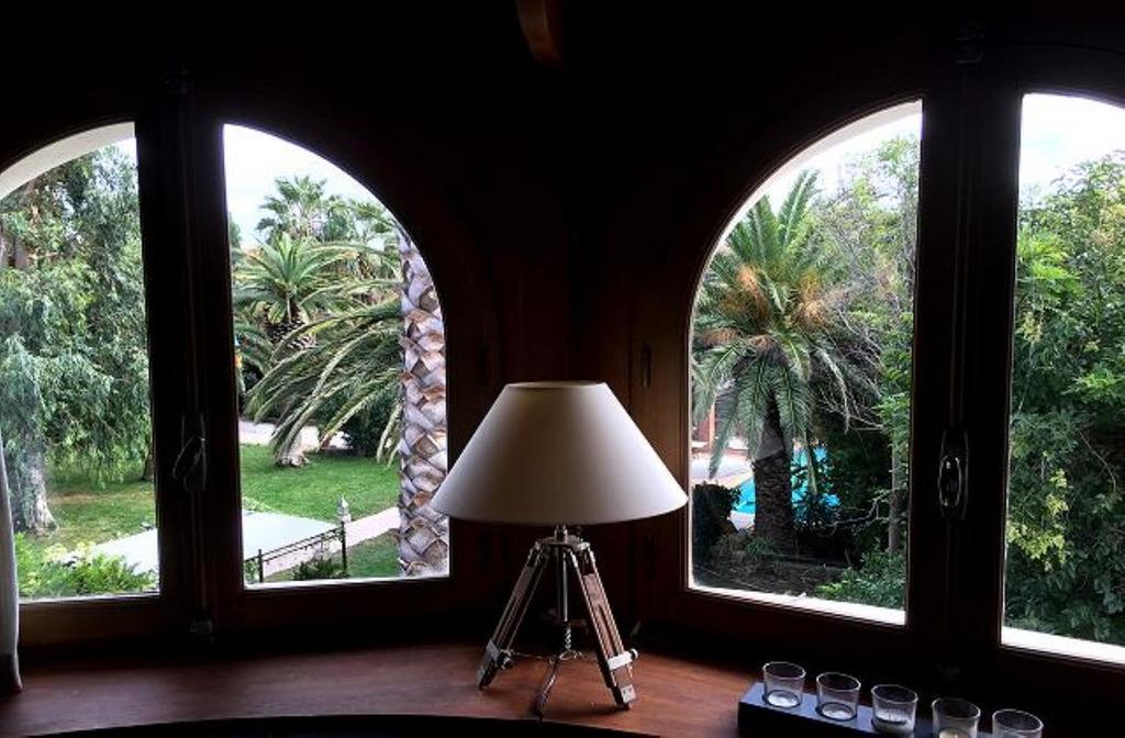 Domaine Saint Nicolas Bed and Breakfast Perpiñán Habitación foto