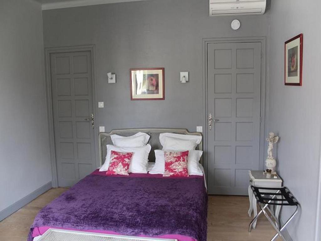 Domaine Saint Nicolas Bed and Breakfast Perpiñán Habitación foto